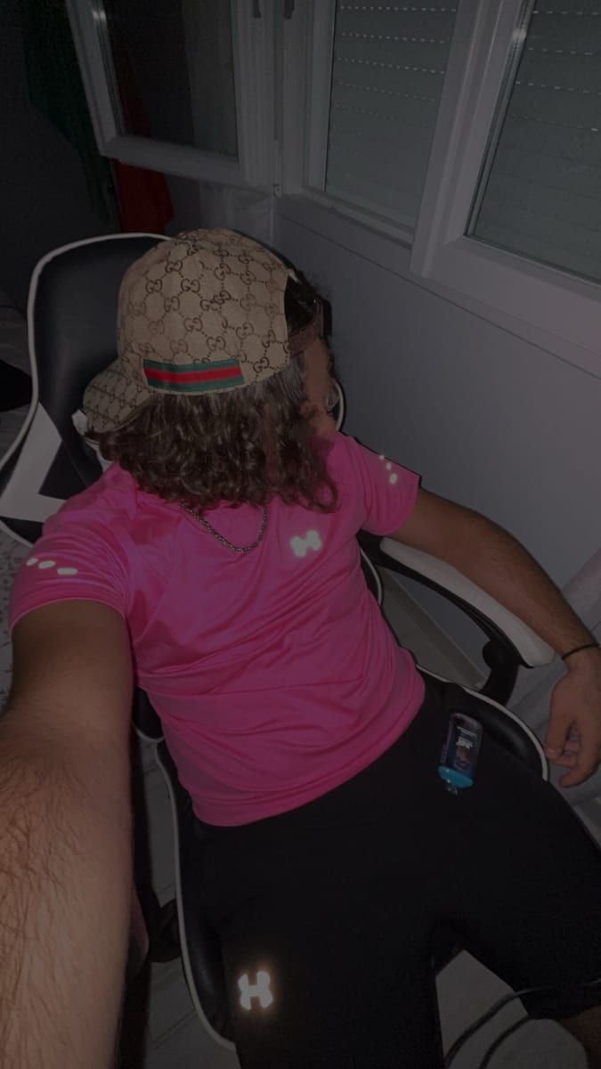 Profil de Jeannot, 25 ans, Gay bars à Wolhusen (Lucerne)