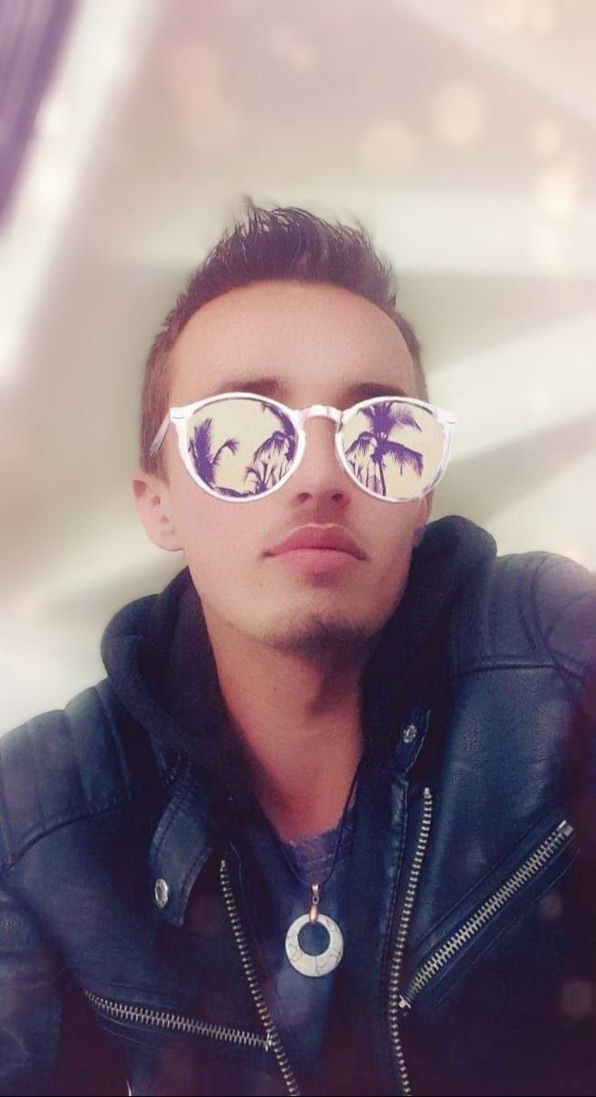 Profil de Arian, 34 ans, Gay bars à Stalden (Sarnen) (Obwald)