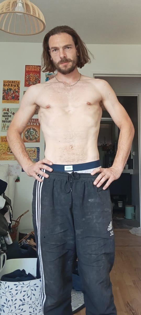 Profil de Mitia, 27 ans, Gay bars à Wilen (Sarnen) (Obwald)