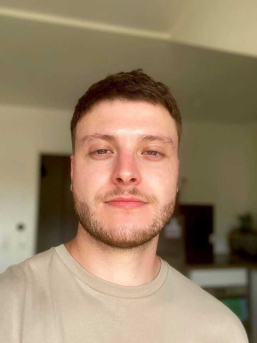 Profil de Evren, 25 ans, Gay bars à Wilen (Sarnen) (Obwald)