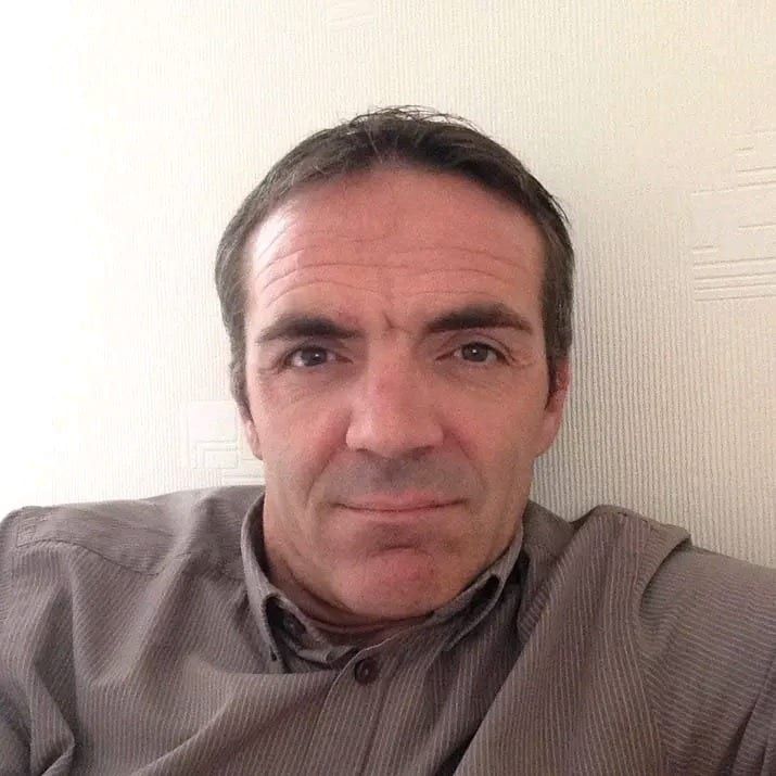 Profil de Iliam, 25 ans, Gay bars à Galmiz (Fribourg)