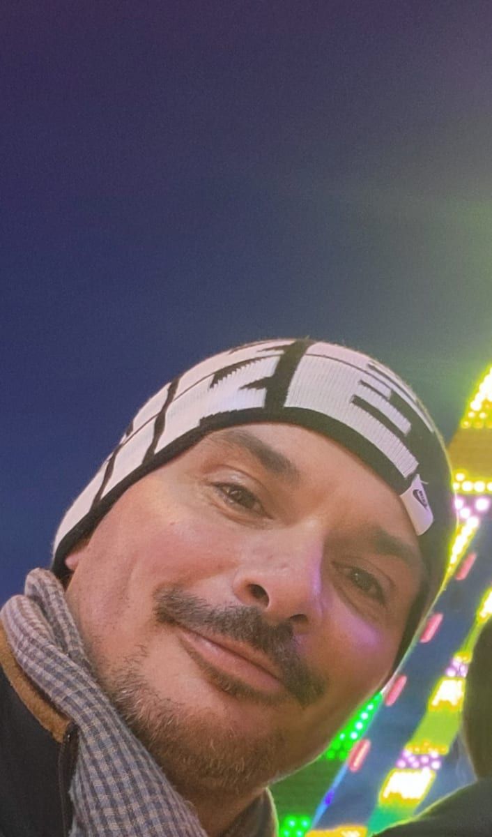 Profil de Khemis, 36 ans, Gay bars à Gempenach (Fribourg)
