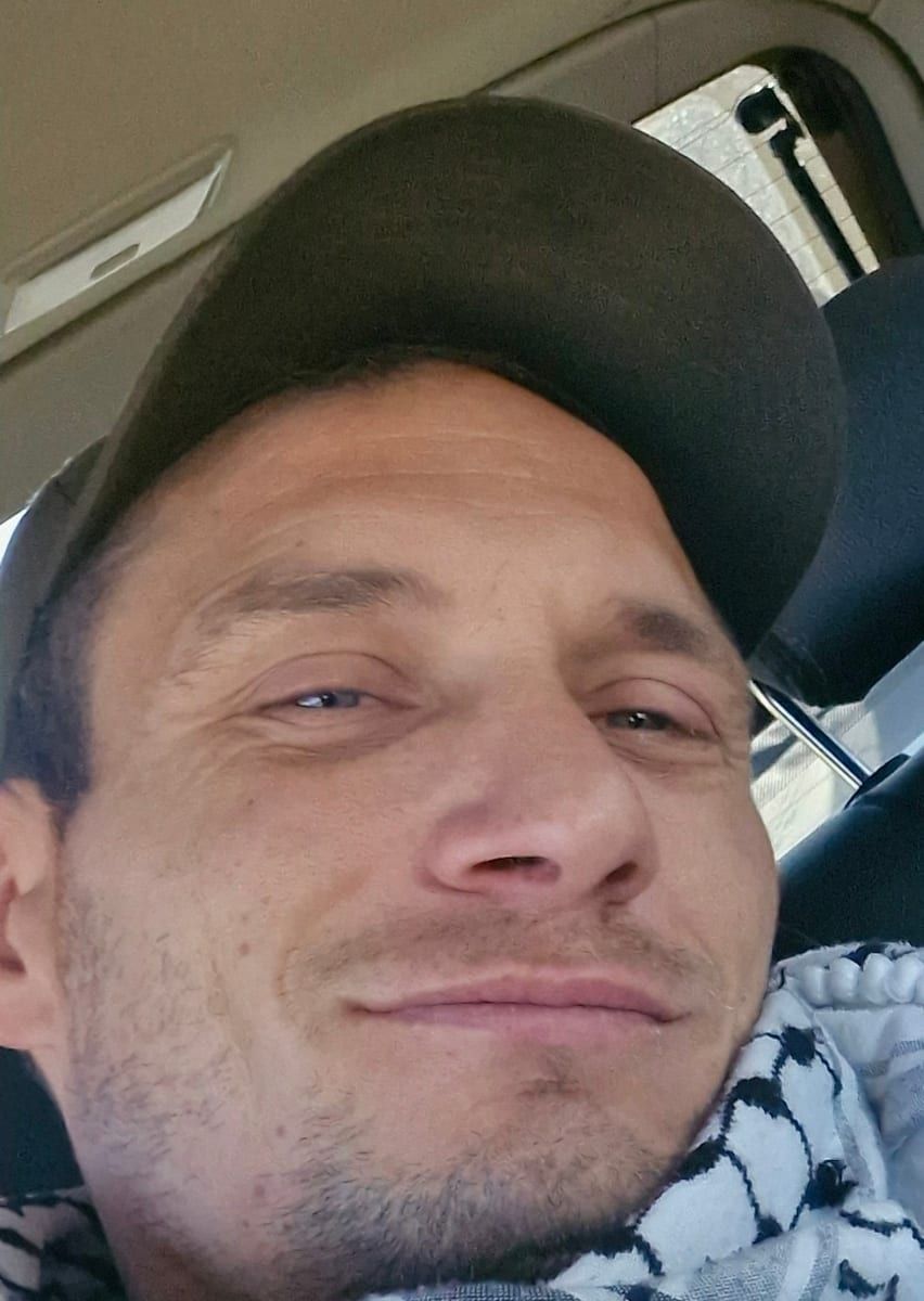 Profil de Waris, 38 ans, Gay bars à Zuben (Thurgovie)