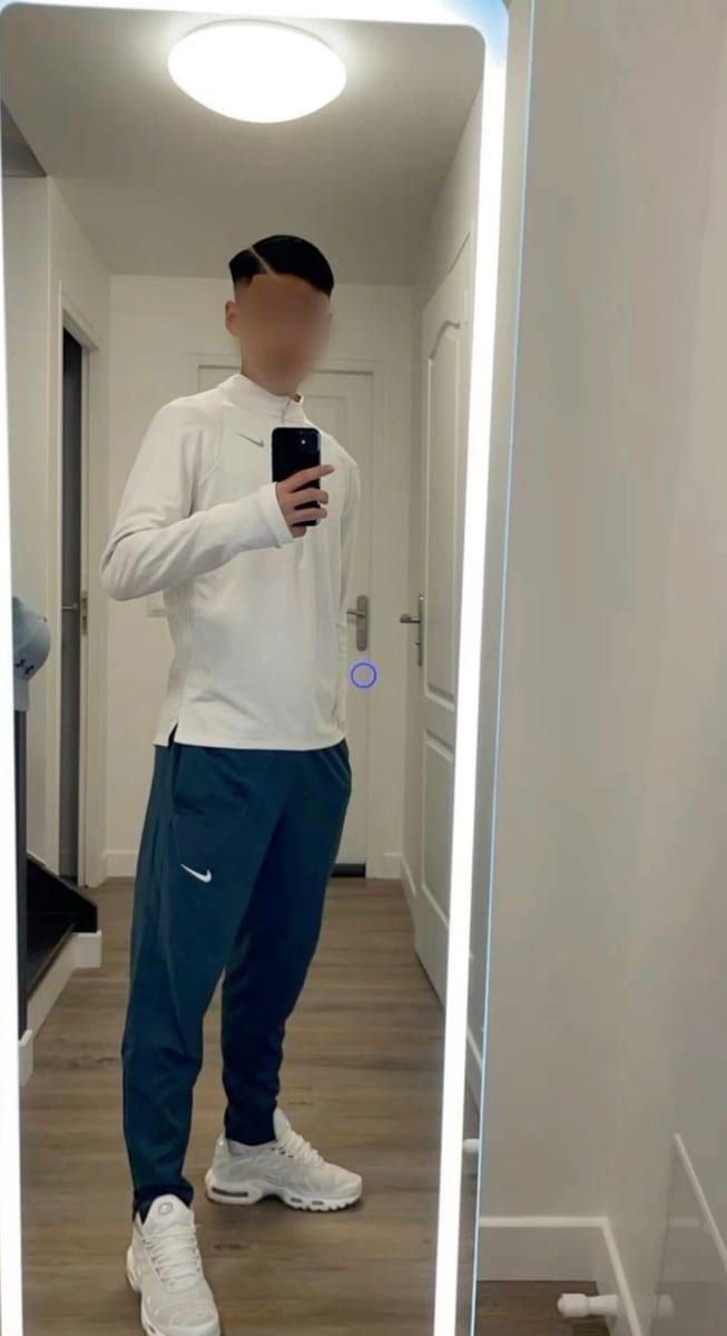 Profil de Theotim, 25 ans, Gay bars à Bever (Grisons)