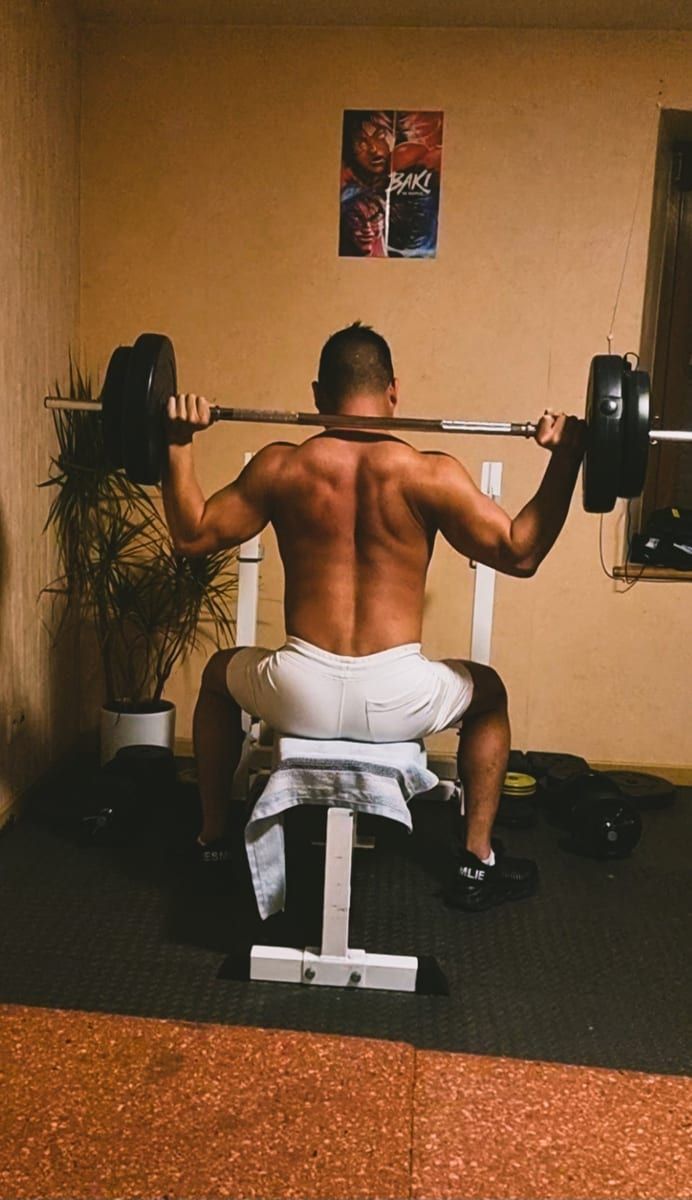 Profil de Yossef, 27 ans, Gay bars à Pomy (Vaud)