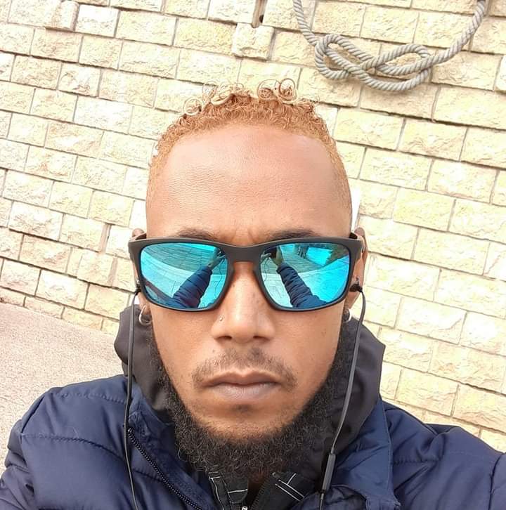 Profil de Loqman, 22 ans, Gay bars à Trans (Grisons)