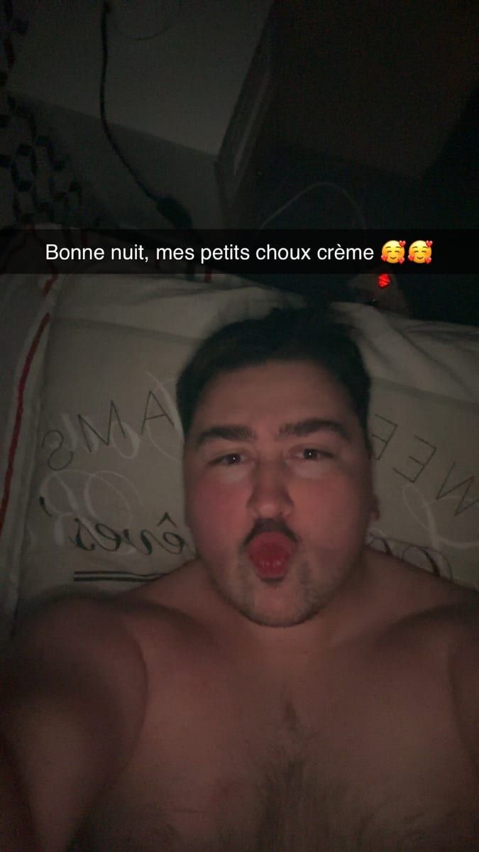 Profil de Johel, 30 ans, Gay bars à Andiast (Grisons)