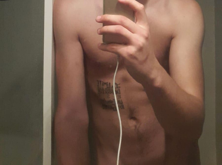 Profil de Albain, 29 ans, Gay bars à Combremont-le-Petit (Vaud)
