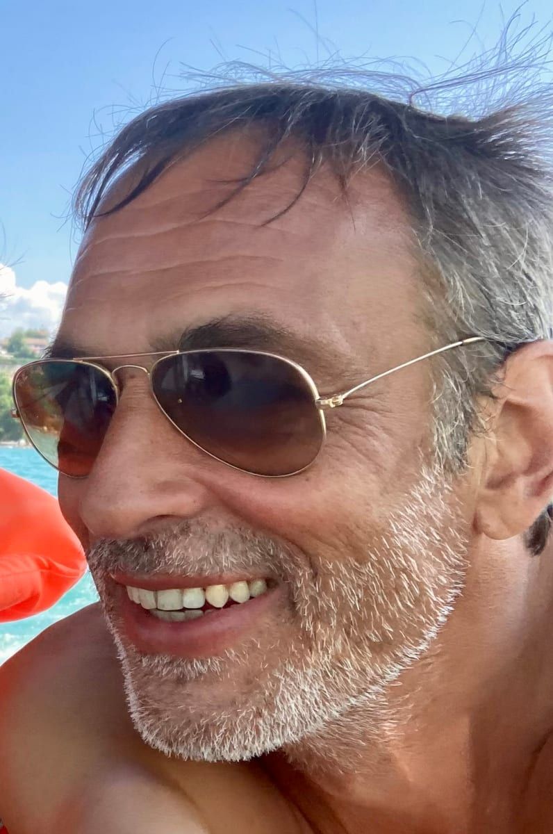 Profil de Itshak, 28 ans, Gay bars à Riehen (Bâle-Ville)