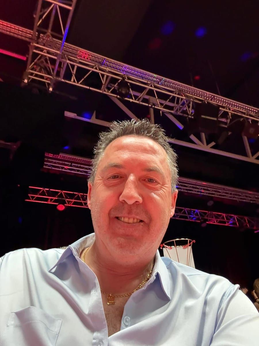 Profil de Paul-loup, 35 ans, Gay bars à Vernier (Genève)