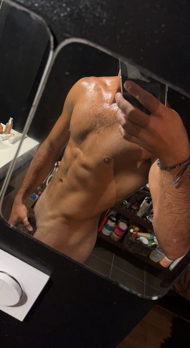 Profil de Faker, 24 ans, Gay bars à Meisterschwanden (Argovie)