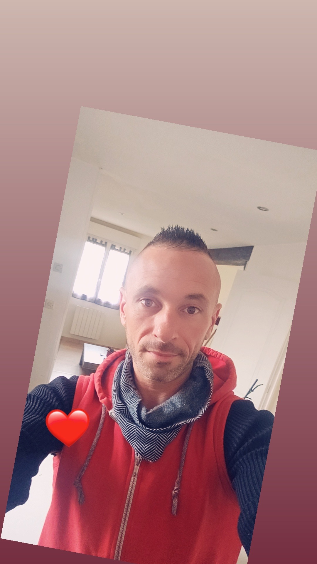 Profil de Amory, 26 ans, Gay bars à Cremin (Vaud)
