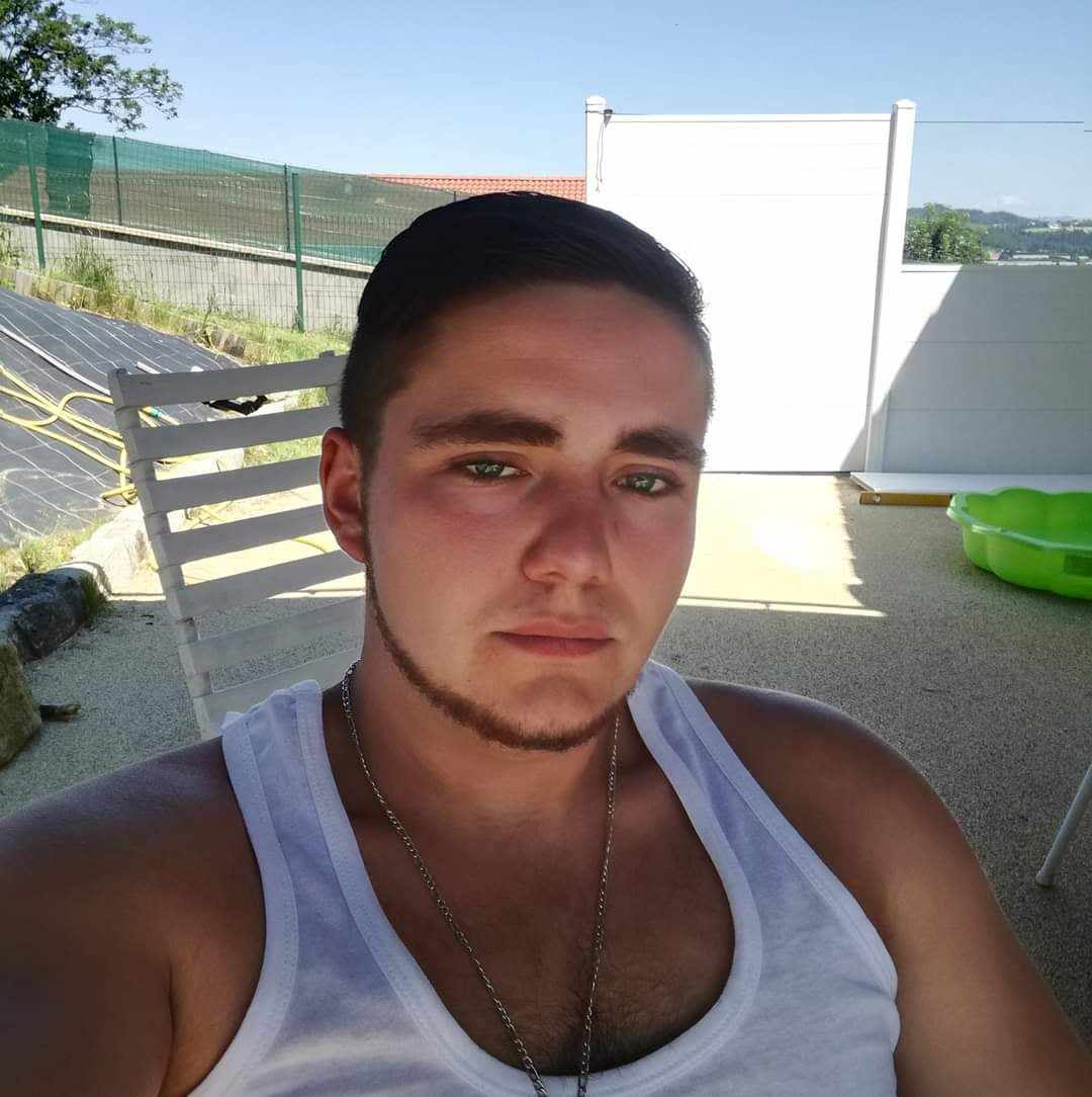 Profil de Paul-henry, 30 ans, Gay bars à Präz (Grisons)