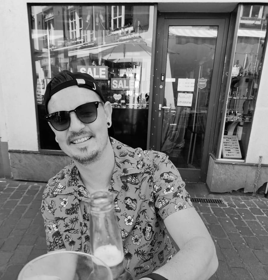 Profil de Amady, 28 ans, Gay bars à Blankenburg (Berne)