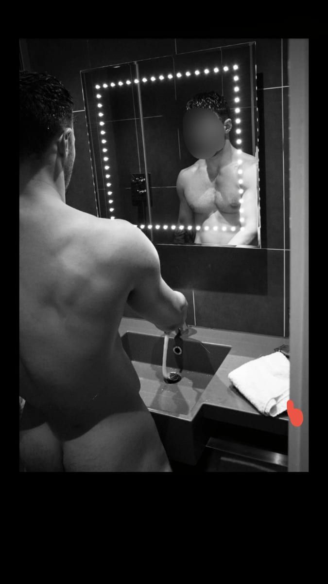 Profil de Akira, 43 ans, Gay bars à Port (Berne)