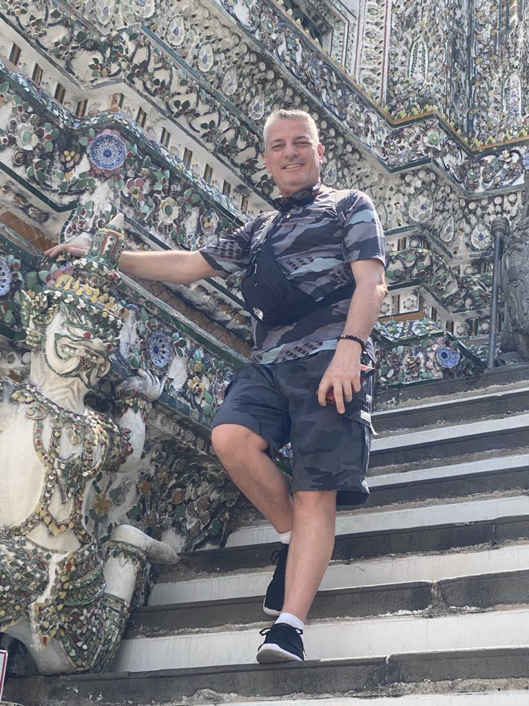 Profil de Cristobal, 45 ans, Gay bars à Céligny (Genève)