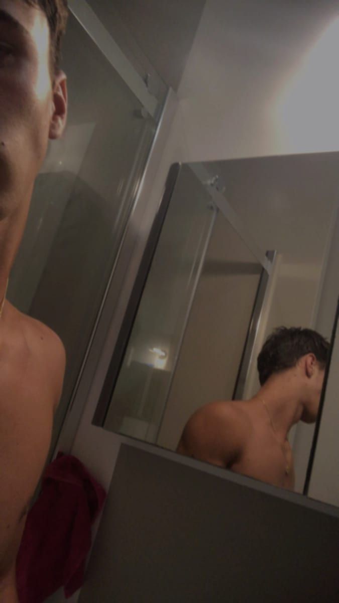 Profil de Kamar, 42 ans, Gay bars à Stalden (Sarnen) (Obwald)
