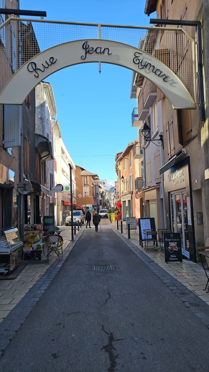 Profil de Saysana, 24 ans, Gay bars à Chevilly (Vaud)