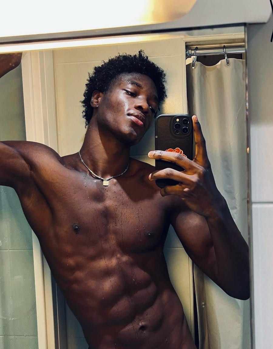 Profil de Jean-martin, 25 ans, Gay bars à Commugny (Vaud)