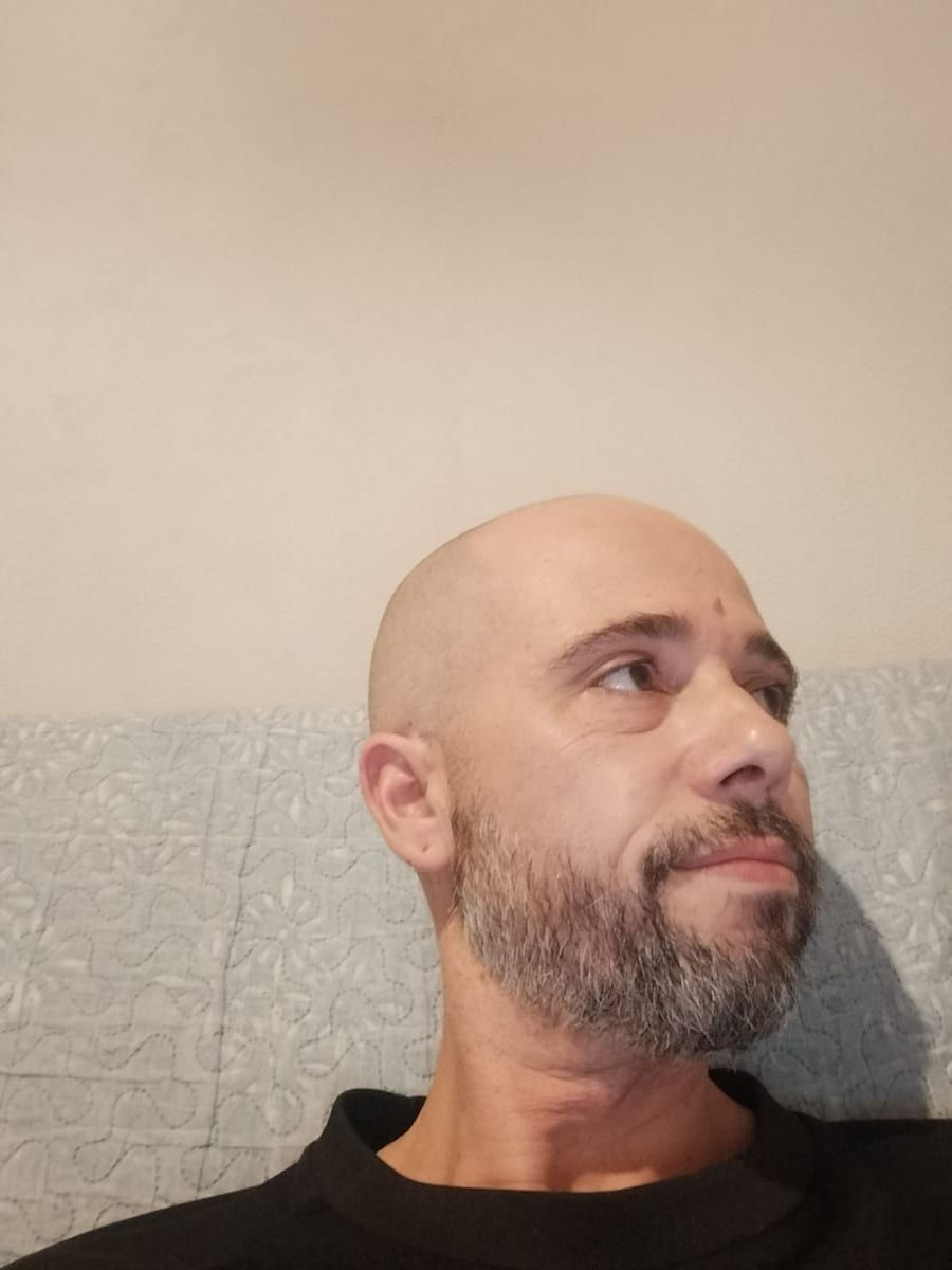 Profil de Flynn, 35 ans, Gay bars à Frasses (Fribourg)