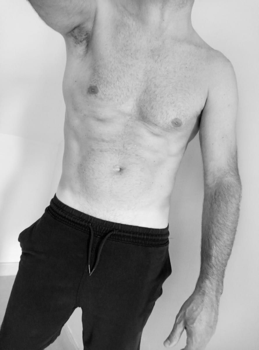 Profil de Aniss, 42 ans, Gay bars à Almens (Grisons)
