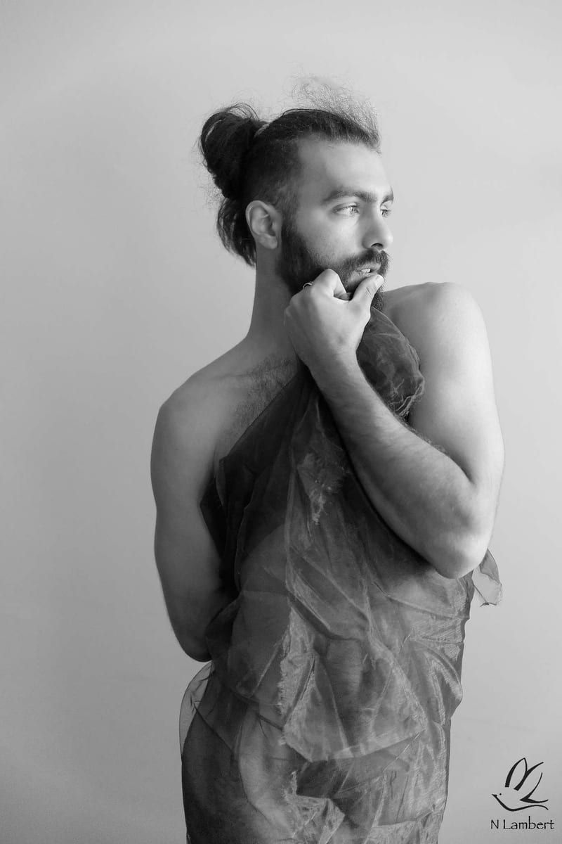 Profil de Irving, 23 ans, Gay bars à Müselbach (Saint-Gall)