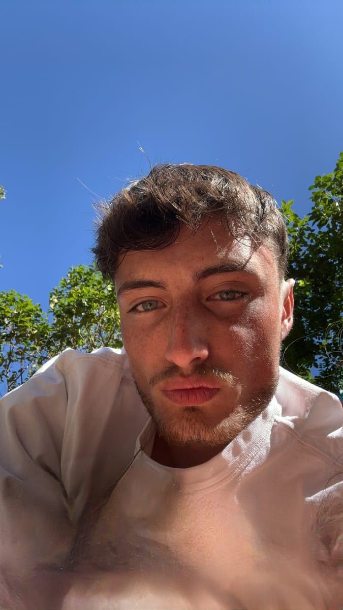 Profil de Konan, 31 ans, Gay bars à Cernier (Neuchâtel)