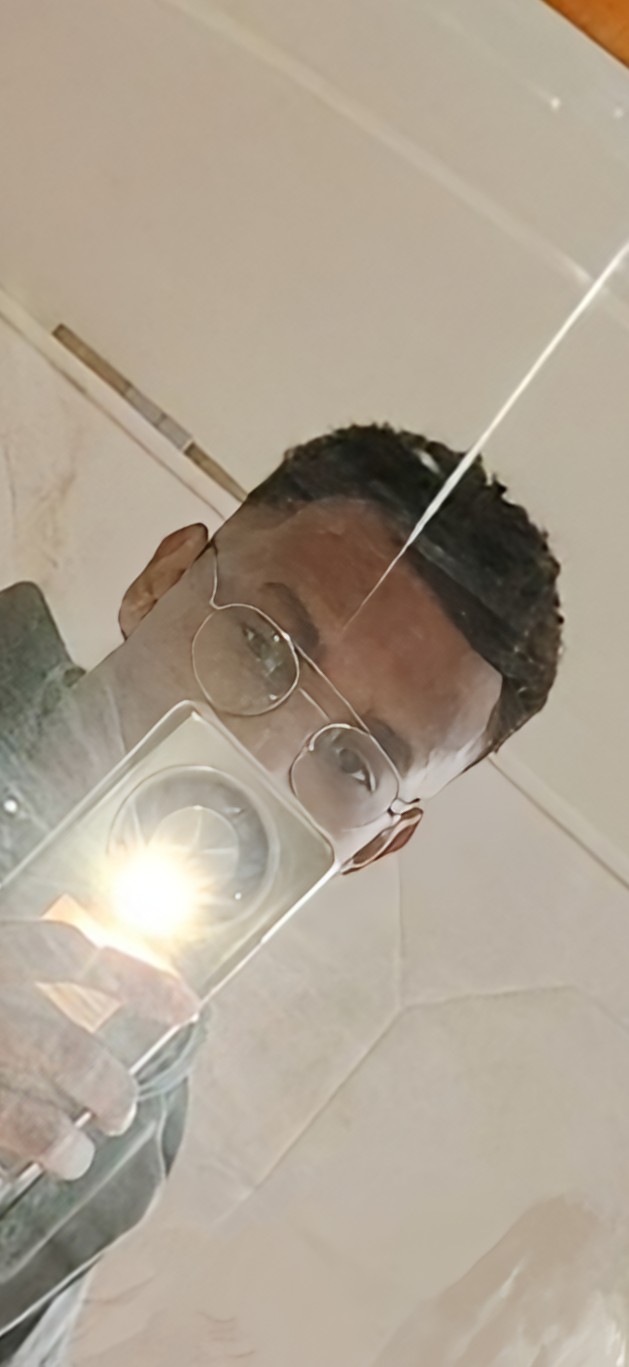 Profil de Dino, 26 ans, Gay bars à Wiggen (Lucerne)