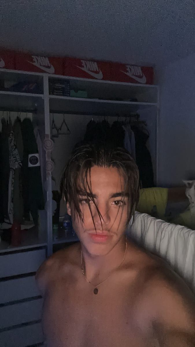 Profil de Cedrick, 34 ans, Gay bars à Diepflingen (Bâle-Campagne)